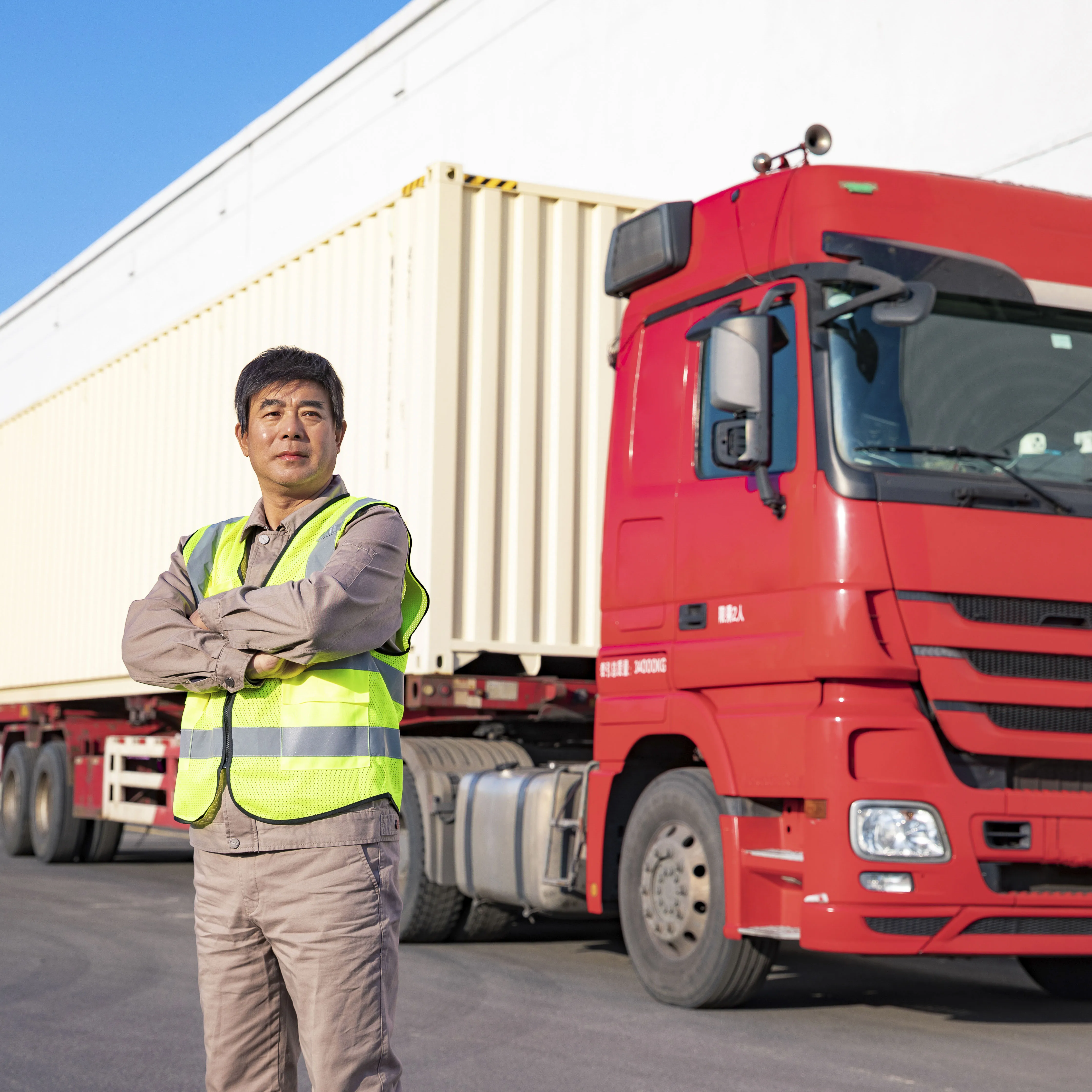 Cheapest shipping by truck freight to RU