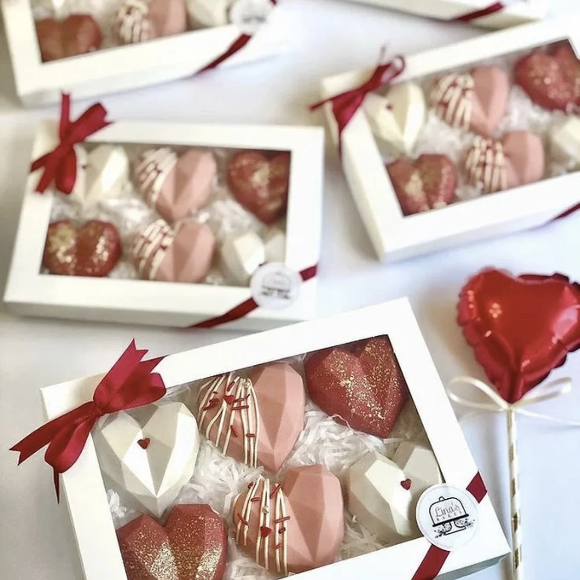Eco Friendly Valentines Chocolate Gift Box Bridesmaid Gift Box Chocolate Box Gift Packaging with Clear Window and Ribbon