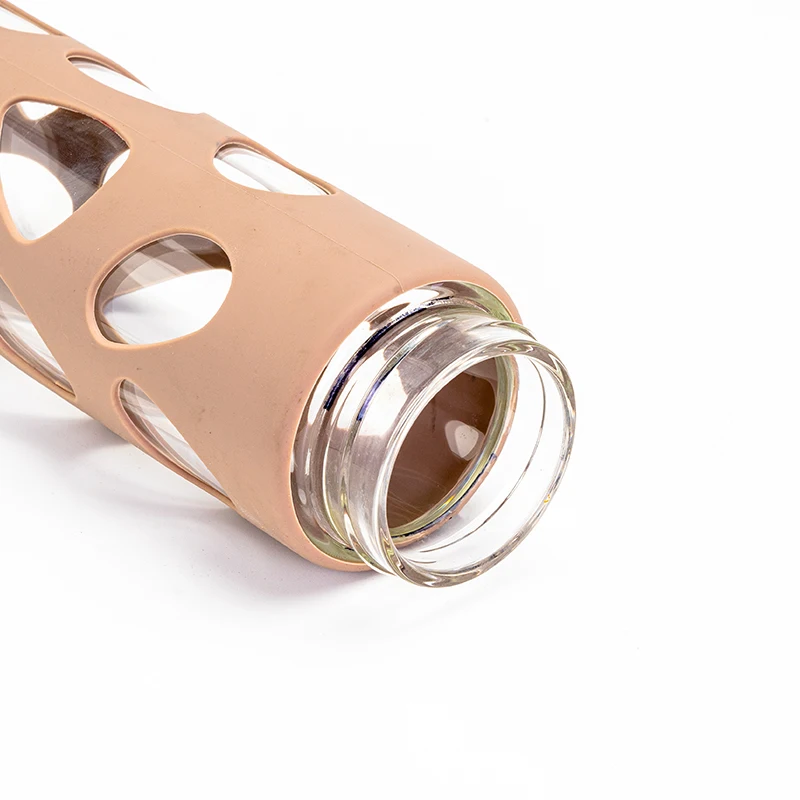 Wholesale factory reusable silicone sleeve glass water bottle with handle lid