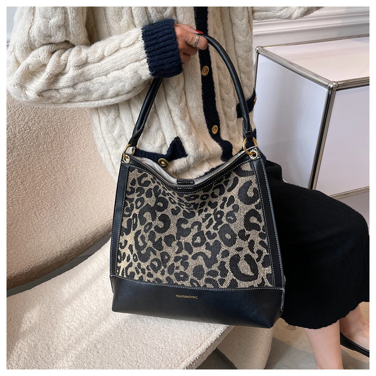 wholesale leather custom design handbag leather brand messenger bag