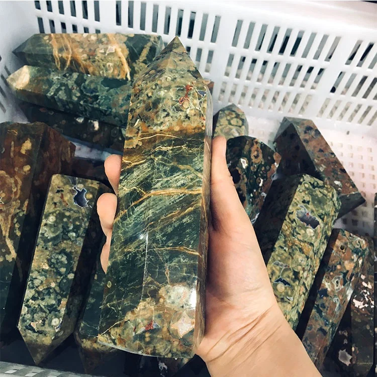 Large size Natural Polished Polar Jade Crystal Tower Point for Fengshui