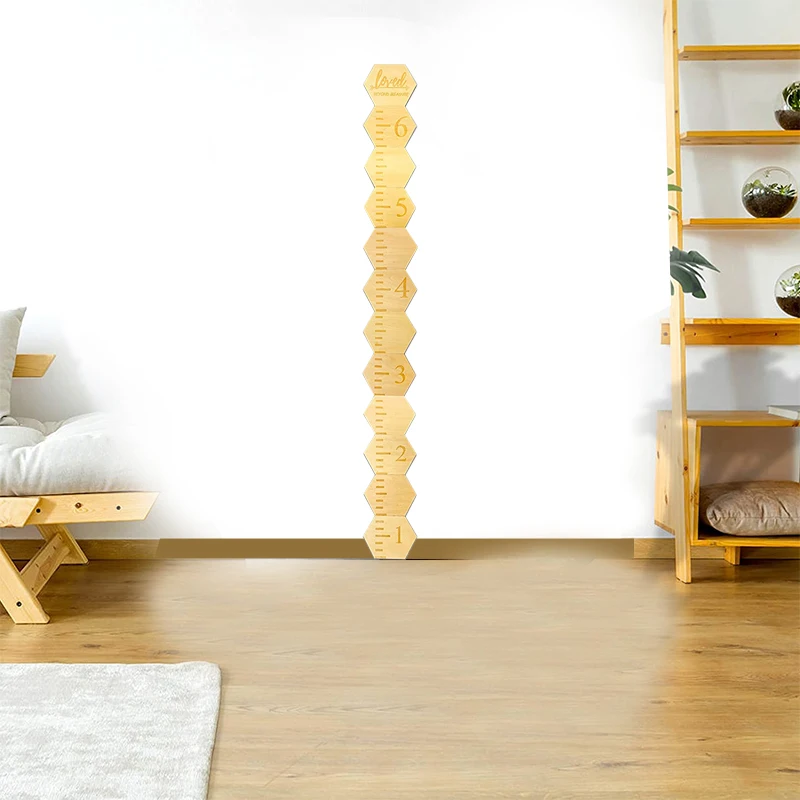 Настенная деревянная шкала для измерения роста детей