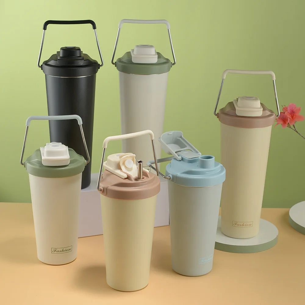 Large capacity 304 stainless steel handheld coffee cup Double-Wall Glass Mugs with Lid Straw for Water Wine