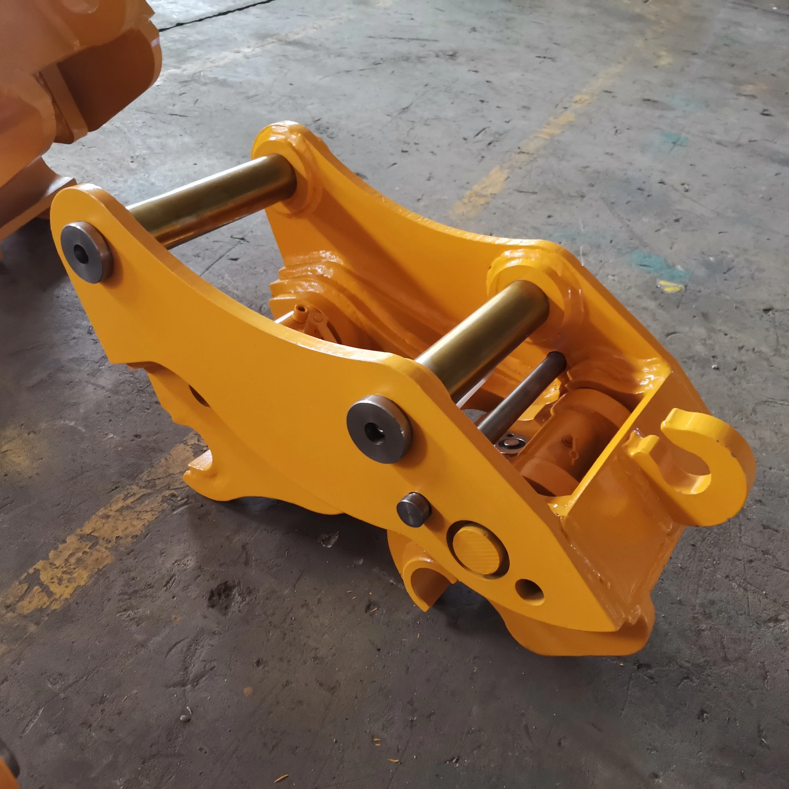 DHG Mini Excavator Manual Excavator Bucket Hydraulic Quick Hitch Multi Coupler With Double Lock