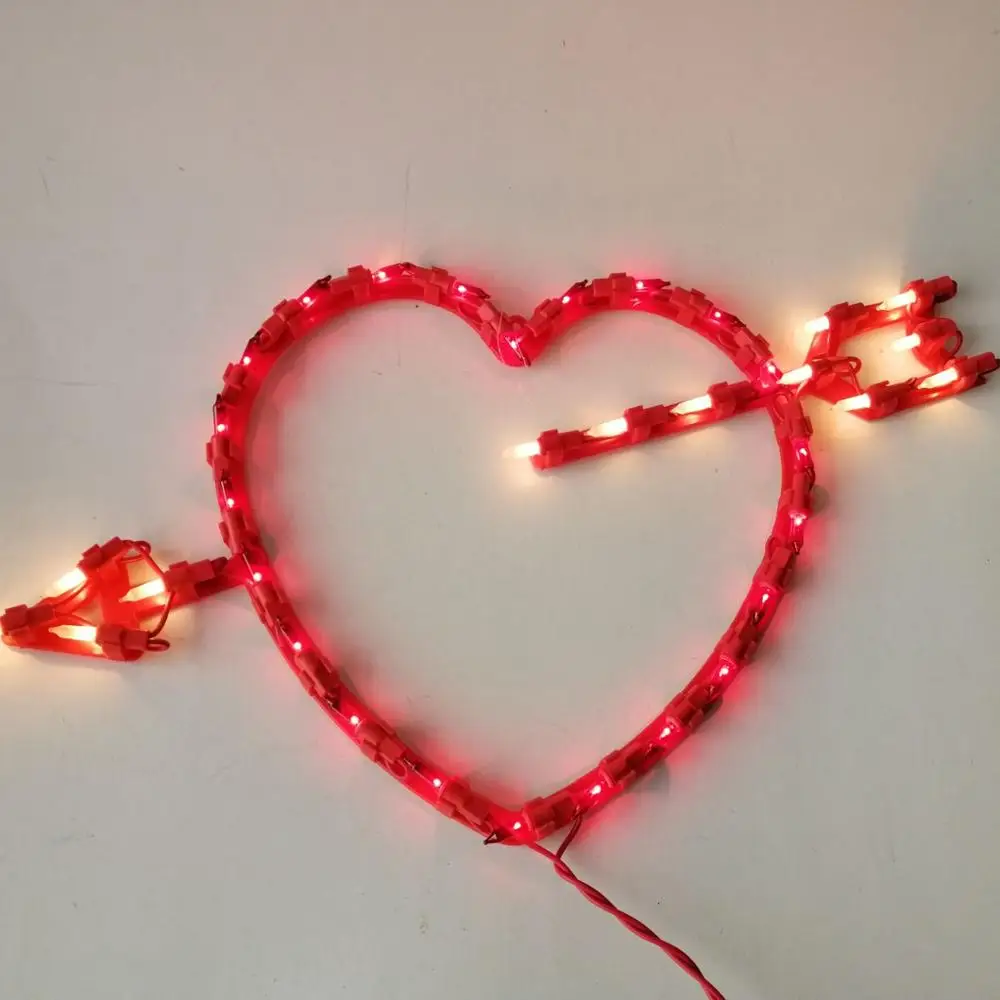 UL Standard Outdoor Decor Wedding Light Sculptures Led Light Frame Plastic love Heart Shaped Motif Light