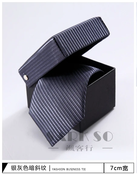 Custom personalized high quality Italian silk polyester neckties British business man tie