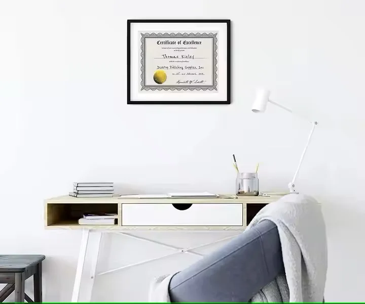 Custom Anti-counterfeiting Hologram Strip Line Certificate of Security Degree Certificate Paper with Embossed