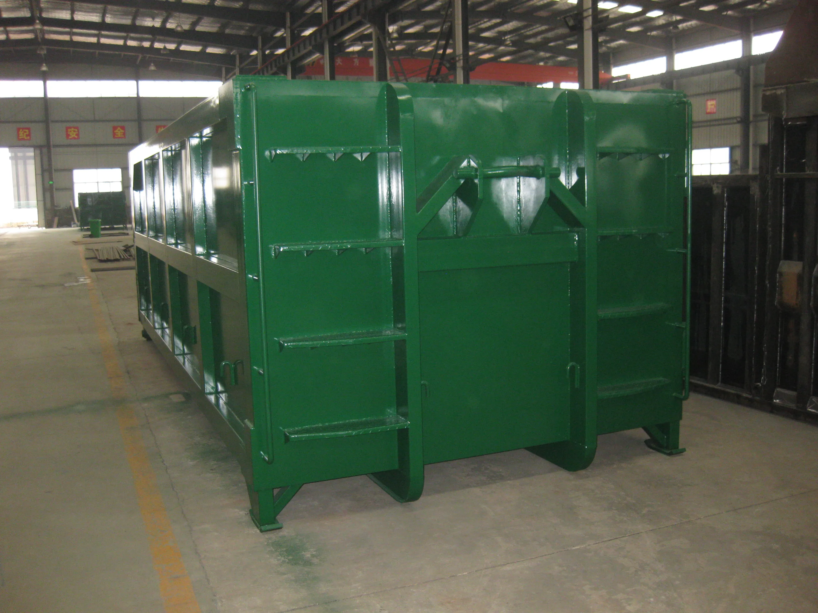 Waste disposable roll off dumpster Waste construction hook lift container hook lift bin