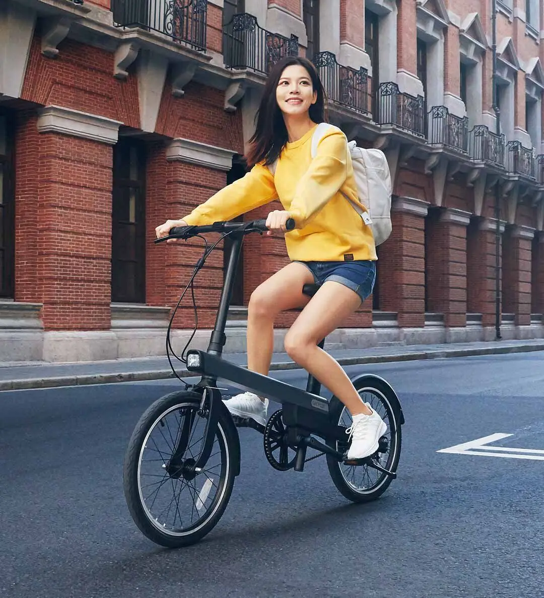 Mi QiCYCLE Folding Electric Bicycle  Mini electric power portable smart  Electric Bike  18KG Lightweight  EU ec1 ef1