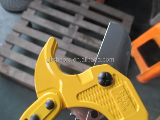 Industrial 42mm Straight Edge Blade Ratcheting Plastic PVC Rotary Pipe Cutter Manual Cutting Tool