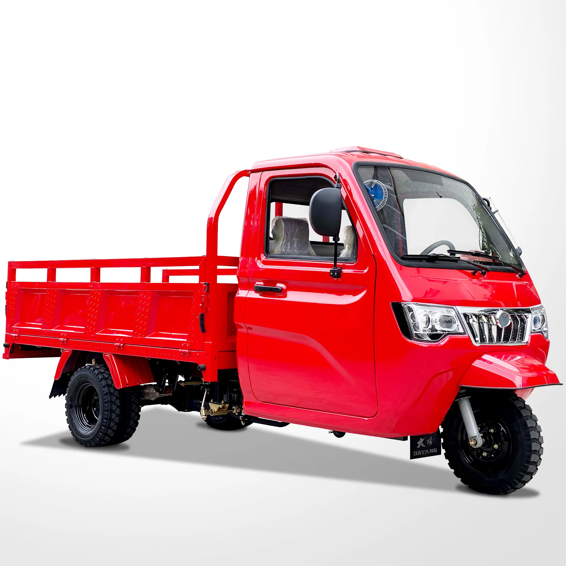 Горячая продажа 250cc закрытая кабина Тяжелая загрузка 3 колеса мотоцикла грузовой трехколесный велосипед Подгонянный силовой двигатель CCC Тип происхождения