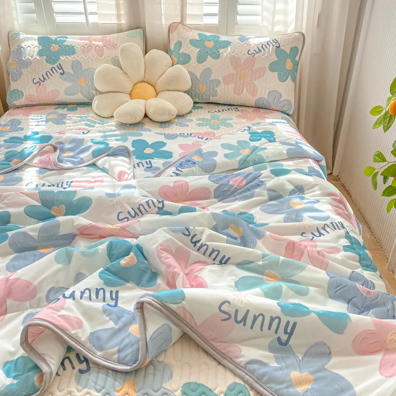 Wholesale summer cool silk washable print pattern bed mattress latex mat summer quilt bed sheet and pillowcase set