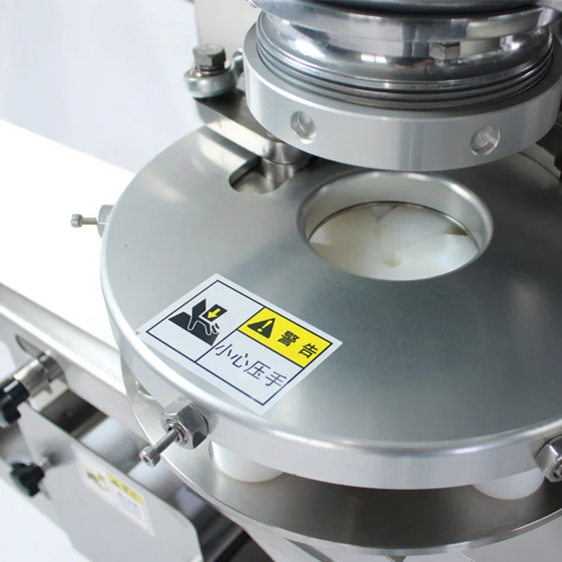 2025 Автоматическая многофункциональная высокоскоростная машина для производства протеиновых шариков Tamarind Rum