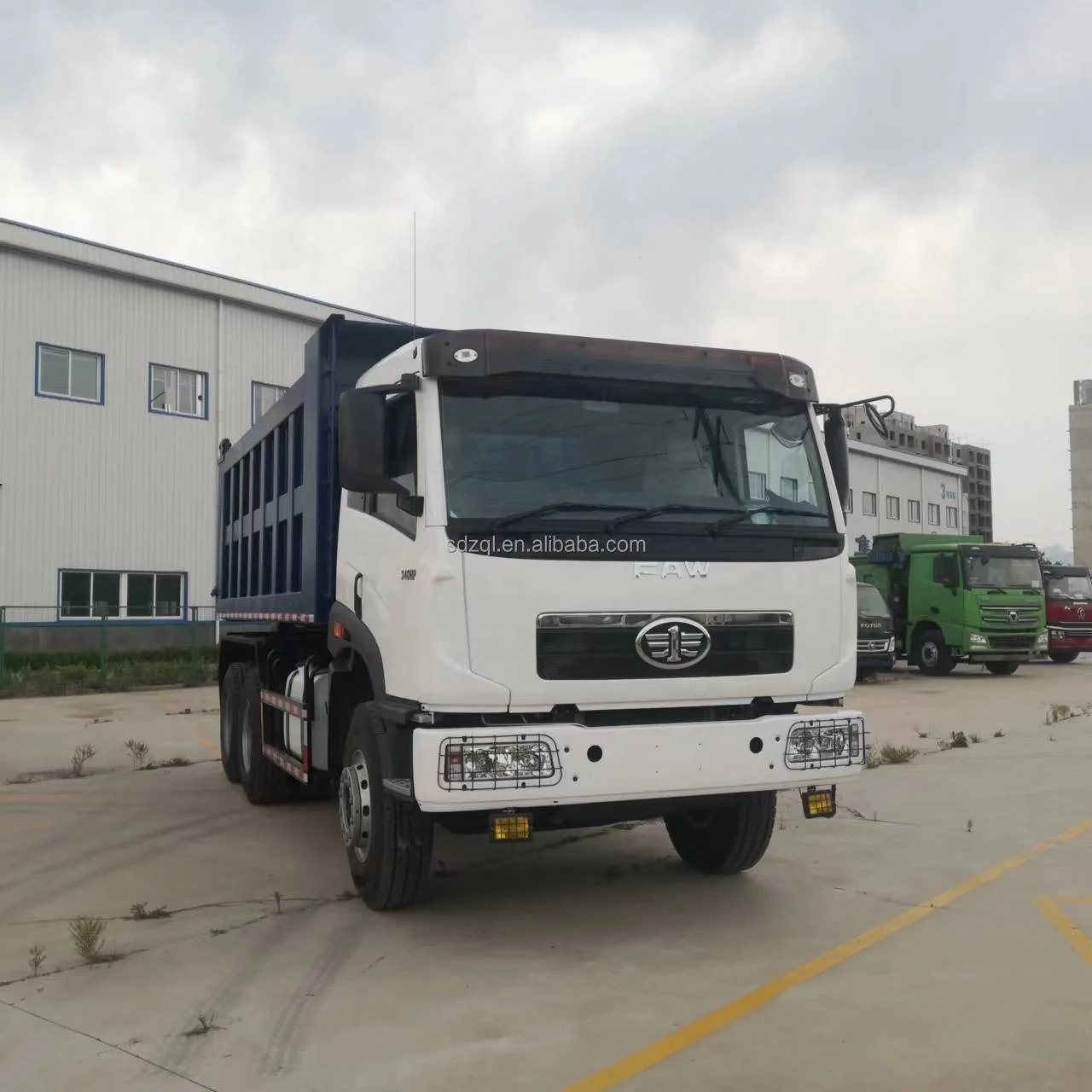 Right Steering FAW Dongfeng howo 50 Ton Load Heavy Duty 10 Wheels Dump Trucks 6x4 for Sale