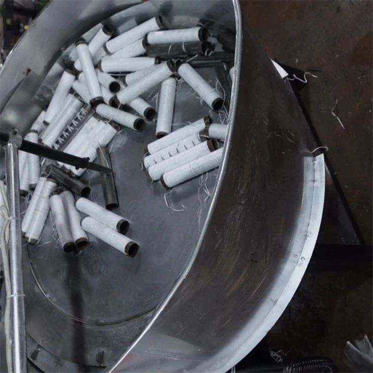 Машина для чистки шпули отходов пряжи