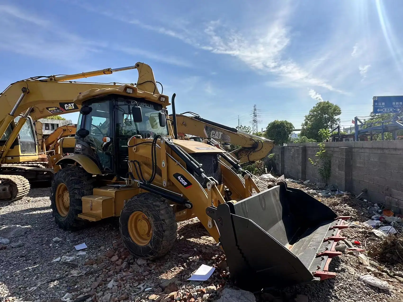 Экскаватор-экскаватор Caterpillar 420F 420F2 432F для продажи