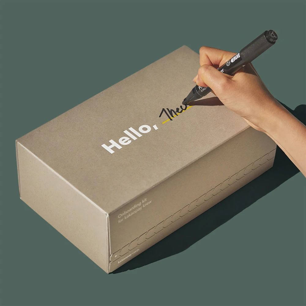 Hbkp485 Customized Printed Self Sealing Gift Box With Tear Strip Closure Made Of Corrugated Cardboard Paper For Shipping