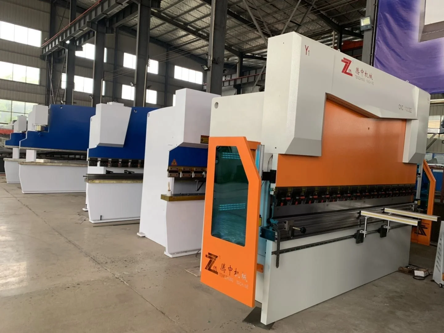 Automatic iron sheet metal steel cnc bending machine ,wc67y-160/2500 ,nantong brake press