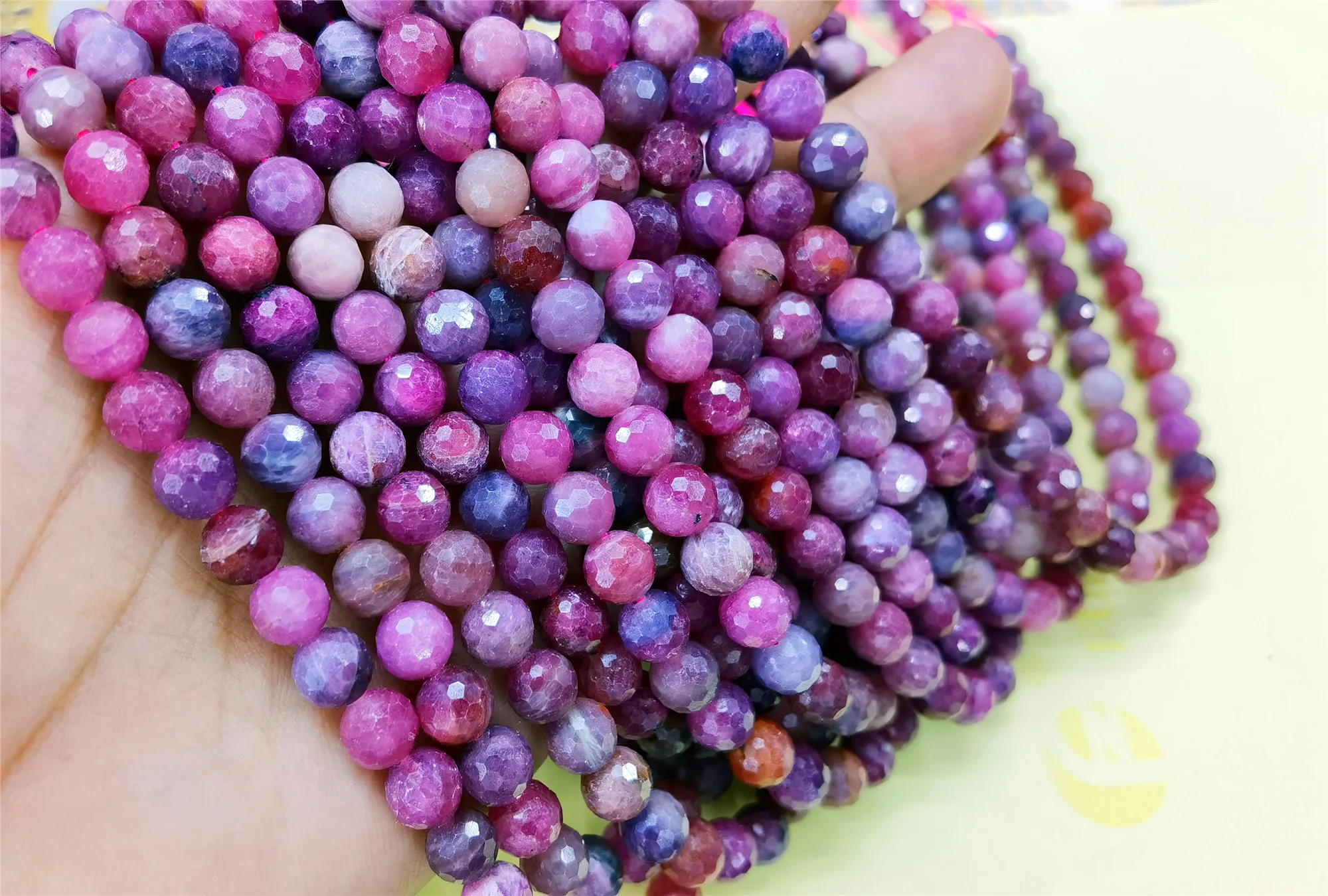 Wholesale Natural  Smooth Charm Gemstone Faceted Ruby Loose Stone Beads For Jewelry Making