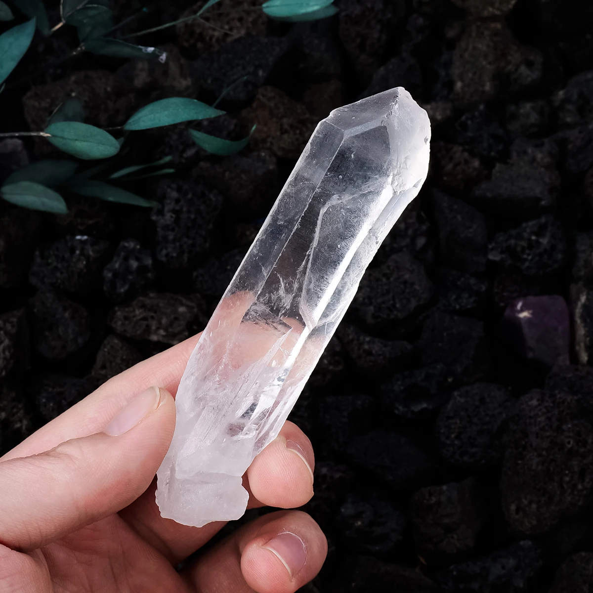 Wholesale natural crystal irregular shape large size clear quartz single crystal for decoration