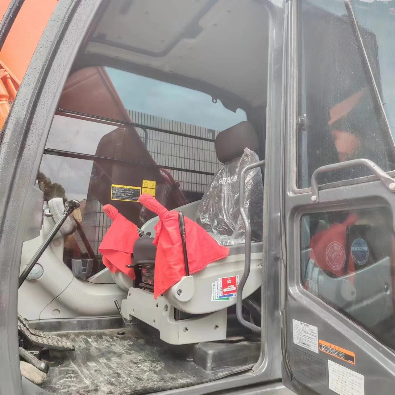 Подержанный гусеничный экскаватор Hitachi ZAXIS 200 высококачественное специализированное оборудование для землеройной техники б/у