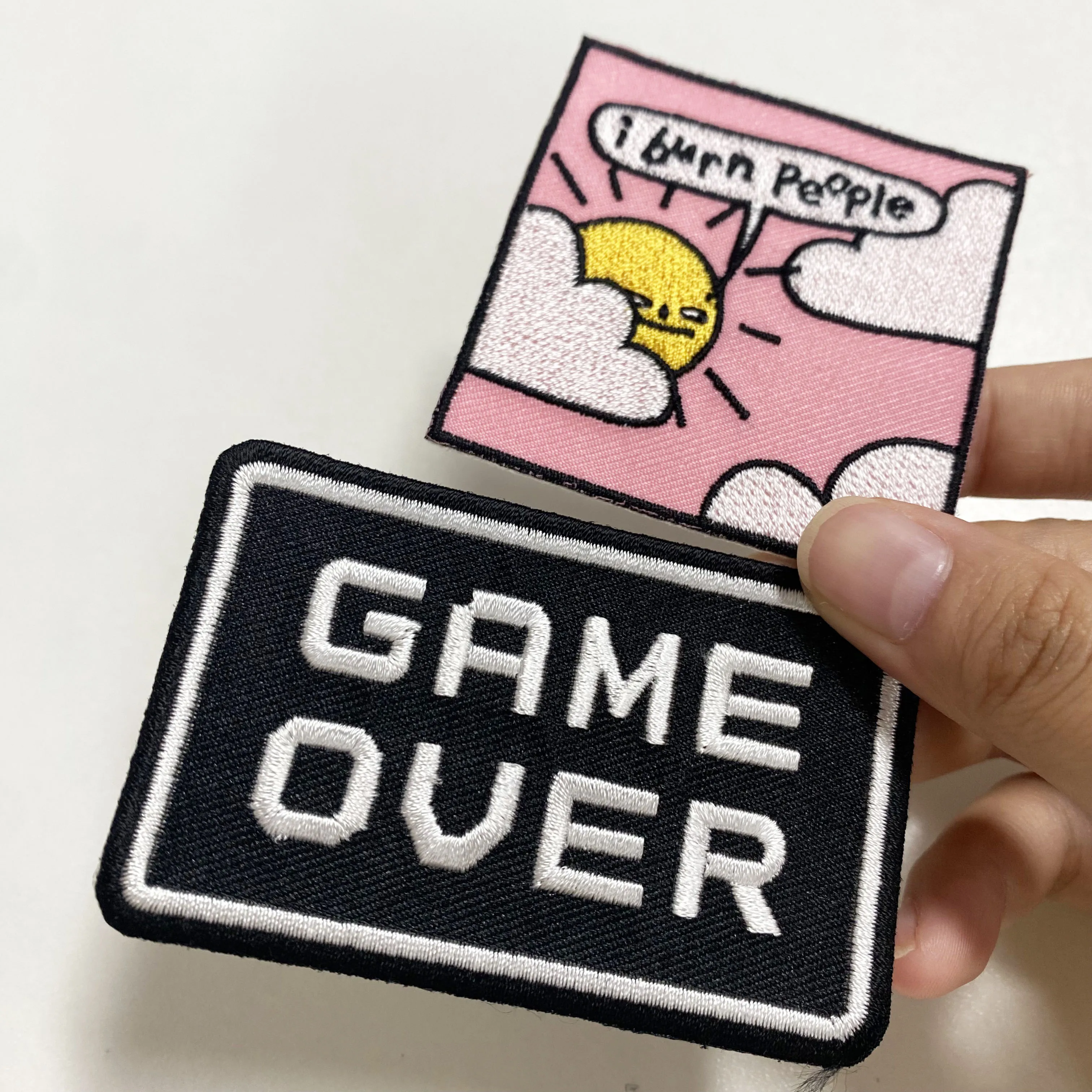 2023 New Fashion Custom Embroidered Patches Diy Custom Patches Quality Chenille Embroidery For Pants Forclothing