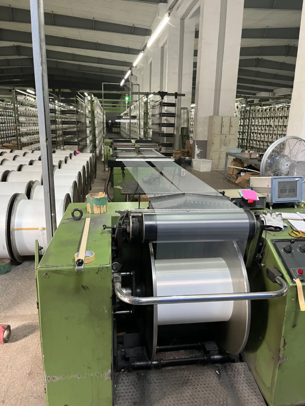 The factory sells 100% polyester fabric Minimatt embossed for use as a cushion