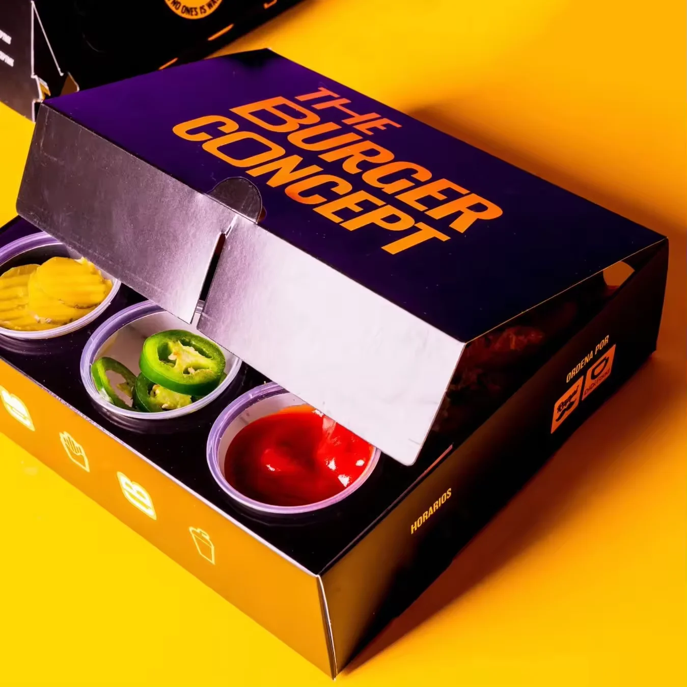 Custom Disposable Food Package Black Luxury Paper Fast Food Fried Chicken Burger French Fries Packaging Box Sauce  Divider
