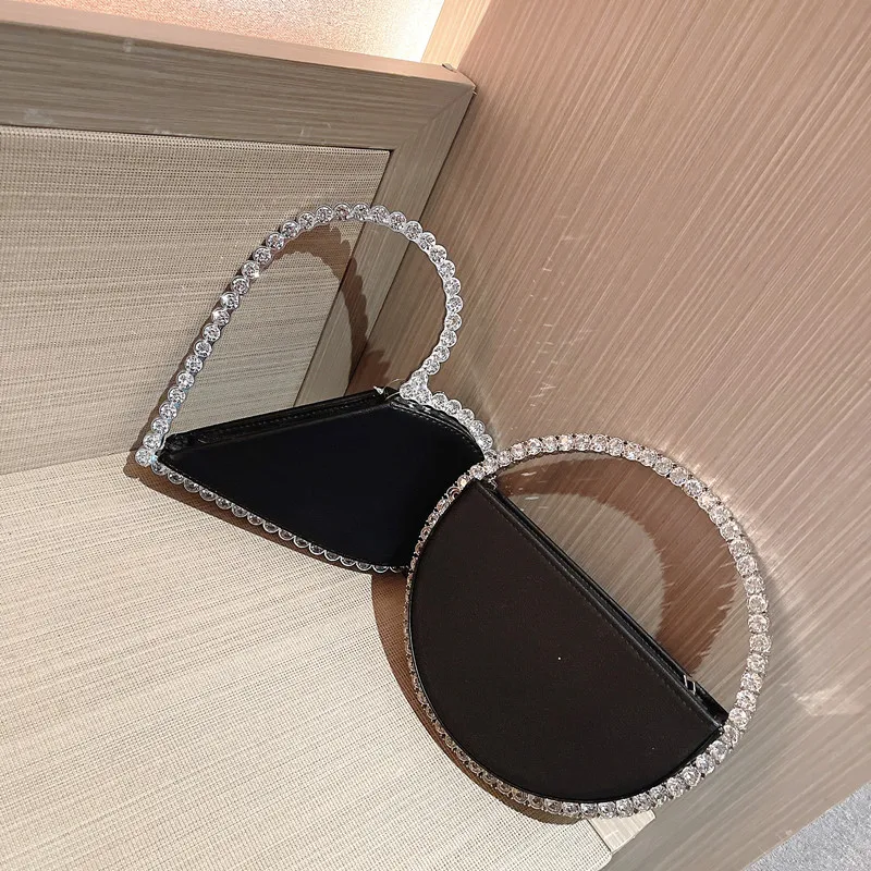 Bolsas De Festa Bling Rhinestone Heart Shape Cutches Wedding Evening Purse For Women Luxury Crystal Cutch Bag Evening Bags