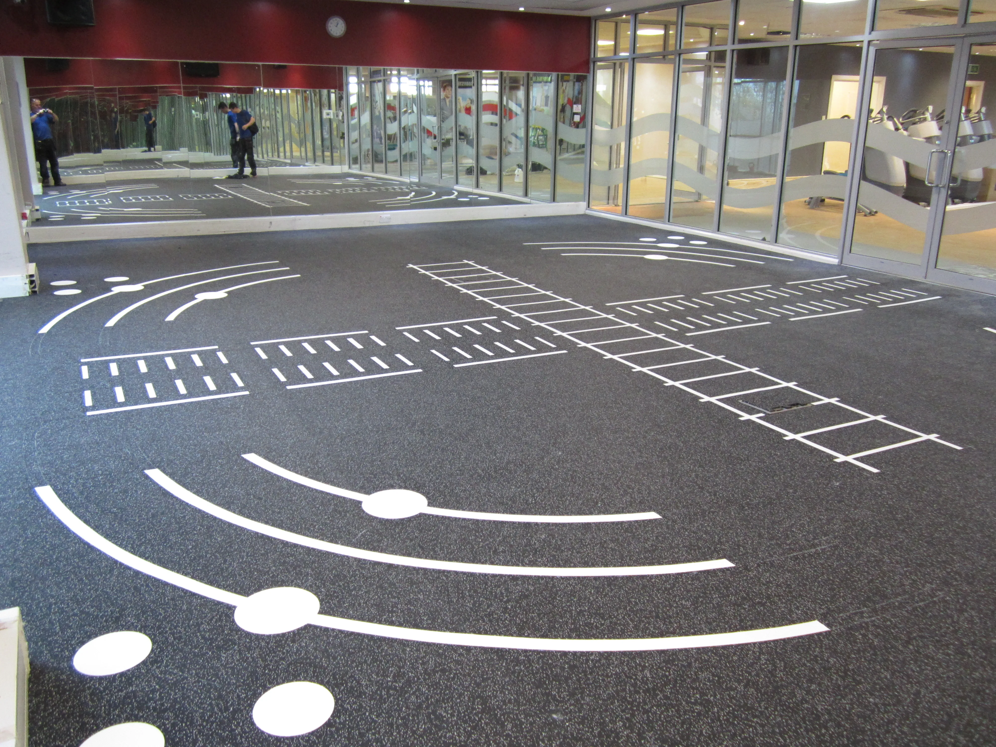 
Crossmax Rubber Mat Durable Fitness Gym Rubber Flooring for Flooring and protective 