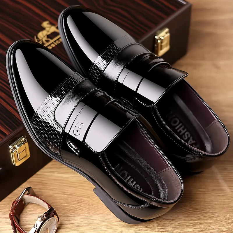 A070 Fashion Breathable Men Leather shoes large size Business dress shoes