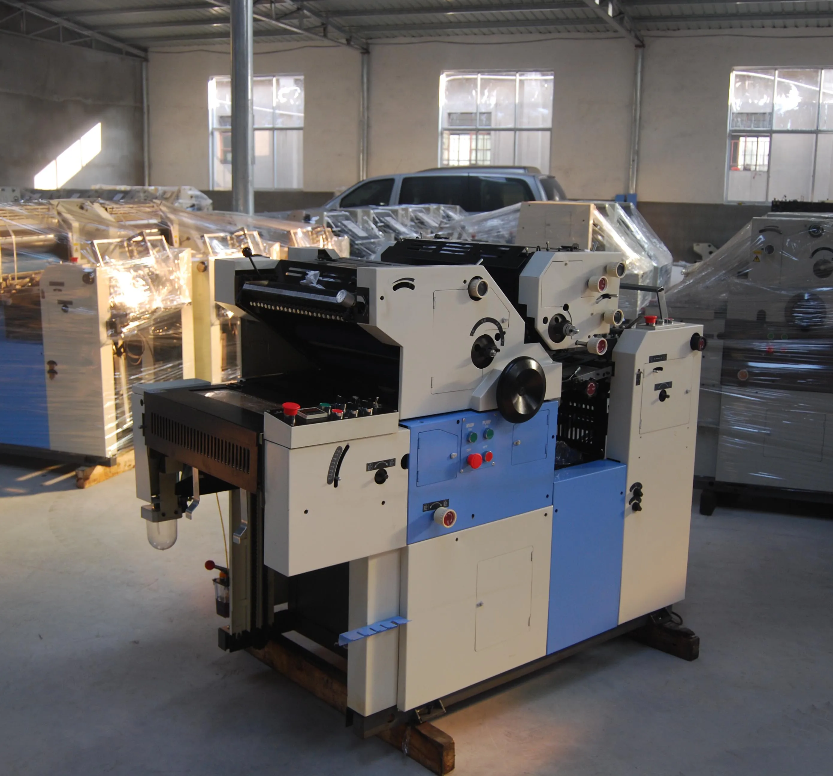 HT56IIS Non-Wowen Paper Card 2 Color Mini Offset Printing Machine