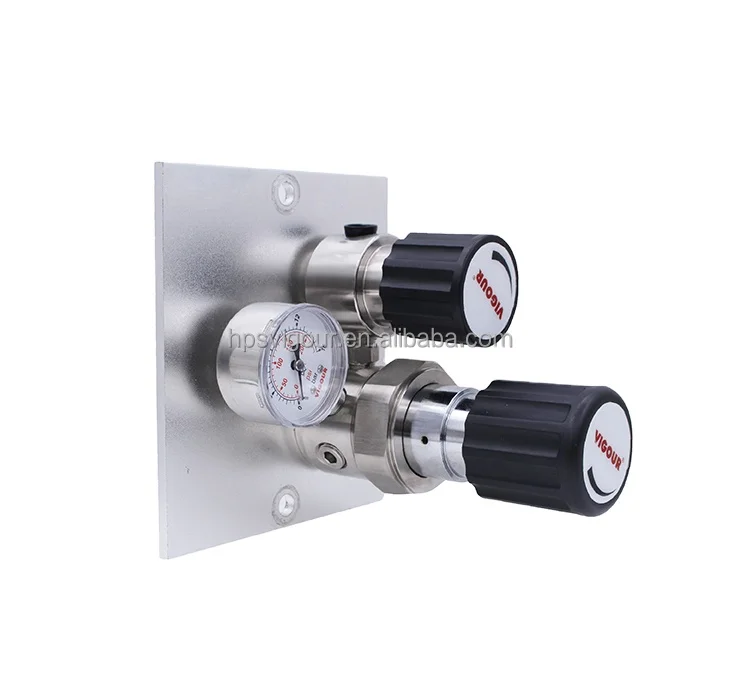 Wall mounting pressure reducing valve air regulator with gauge