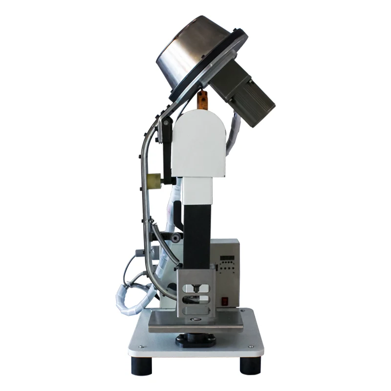 High quality semi-automatic curtain punching machine applicable to a wide range of scenarios is durable