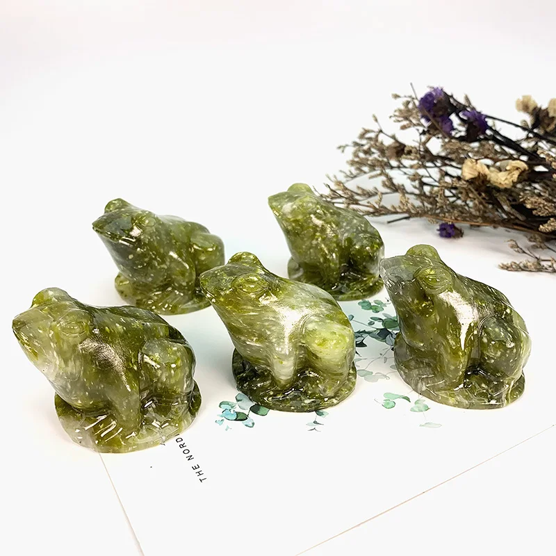 wholesale spiritual rock natural green jade frogs healing stone caving meditation crystals frogs gemstone green jade frogs