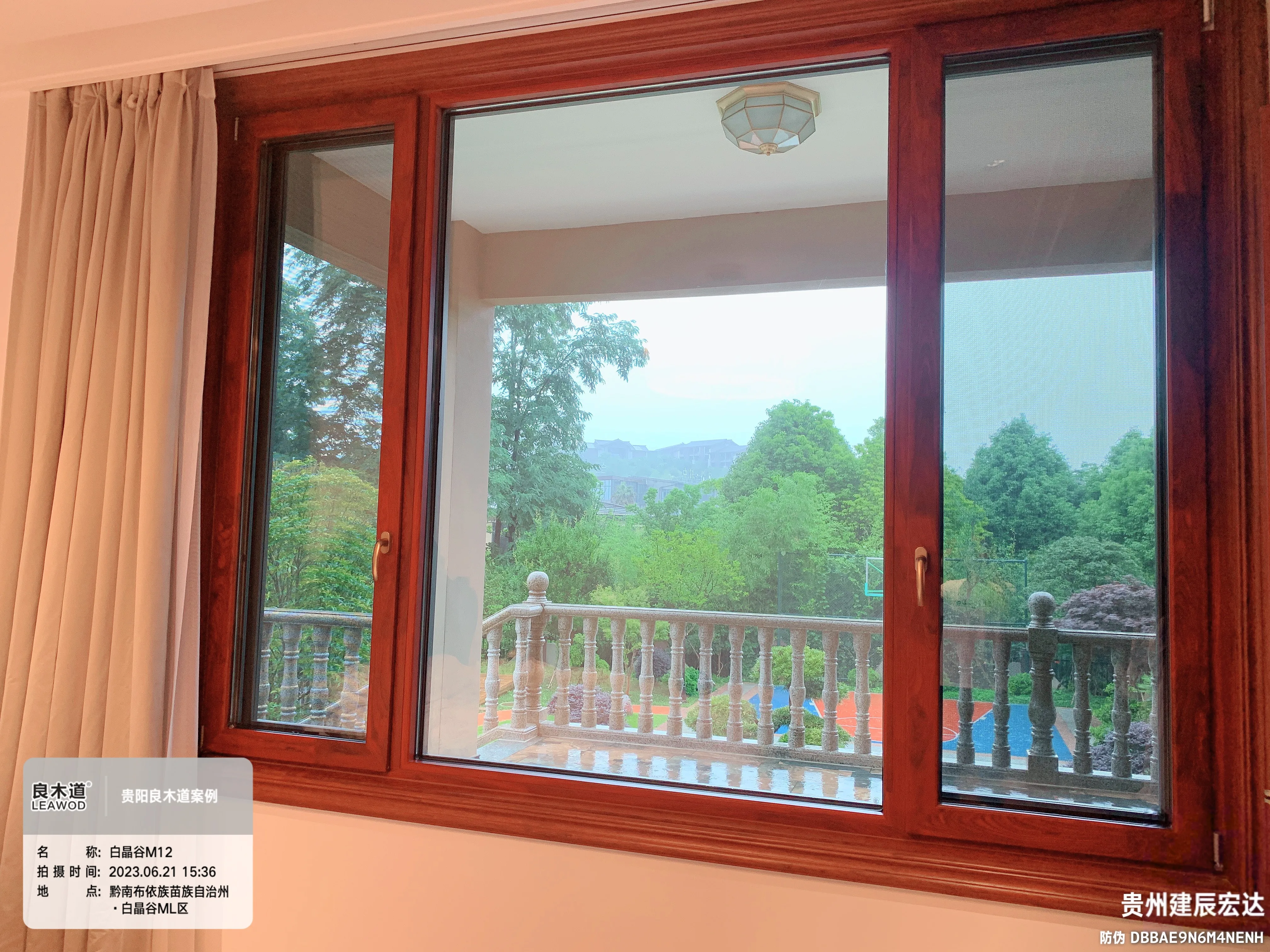 China Manufacturer Aluminum Wood Windows Heatproof Double Glass Thermal Break Aluminum Custom  Safety Glass Residential Window