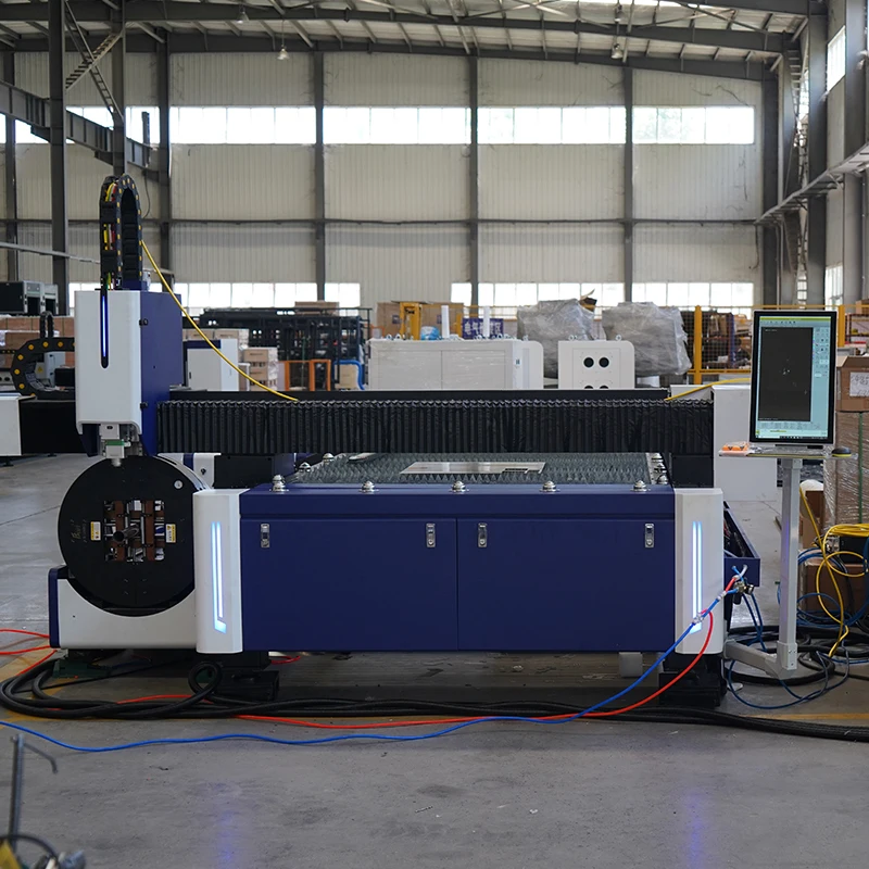 Accurl Ipg 3000W Fiber Laser Cutting Machine 6M Laser Metal Cutting Machine Pipe And Sheet