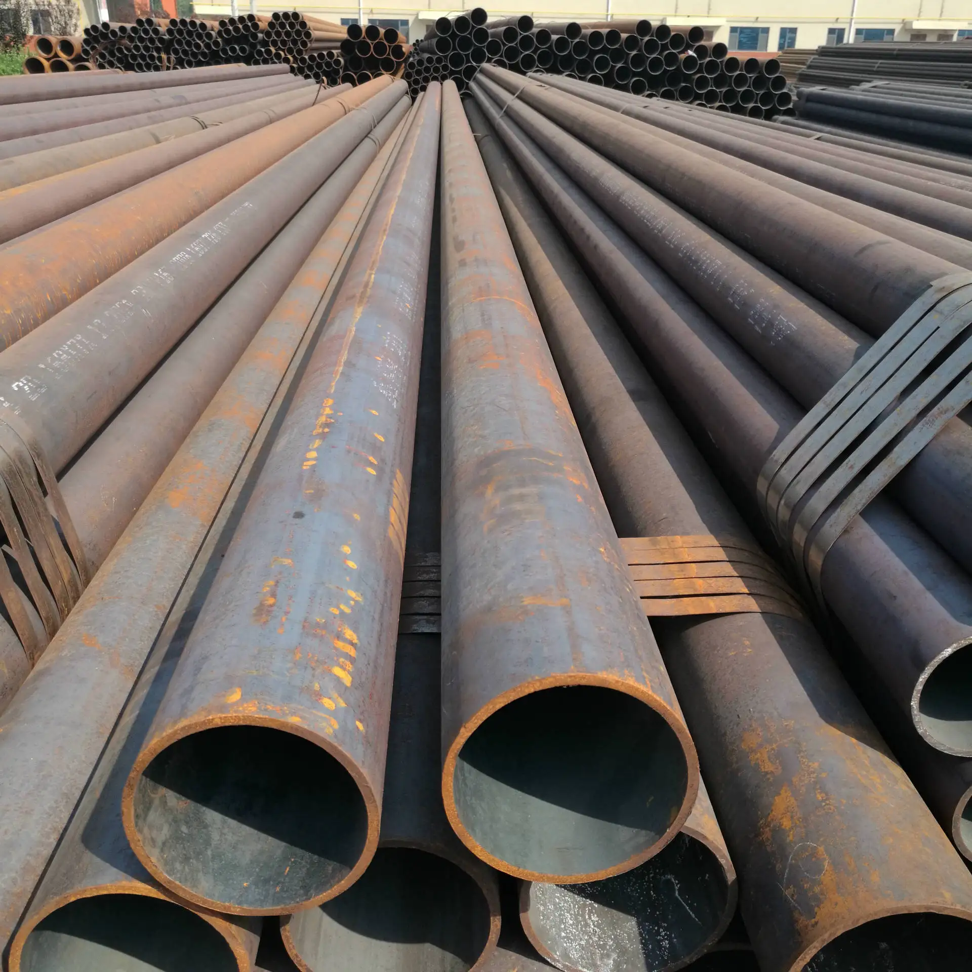 Hot Selling ASTM A106 Seamless Welded Carbon Steel Pipe