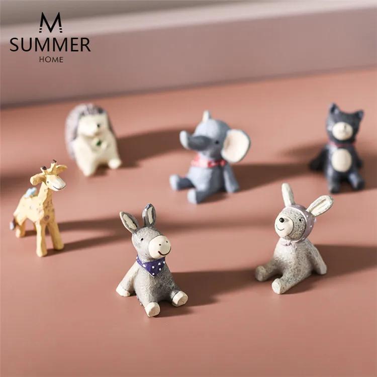 Hot Sale Nordic Style Animal Shape Home Furniture Accessories Abstract Home Decor