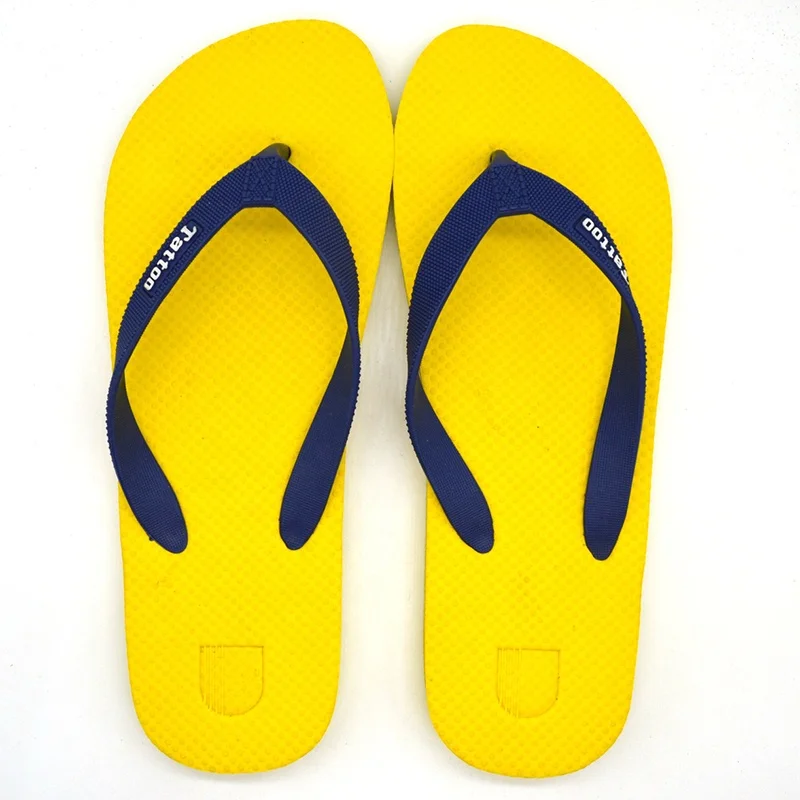 New PVC Strap Mens Flip Flops Custom Embossed Logo Durable EVA Slippers