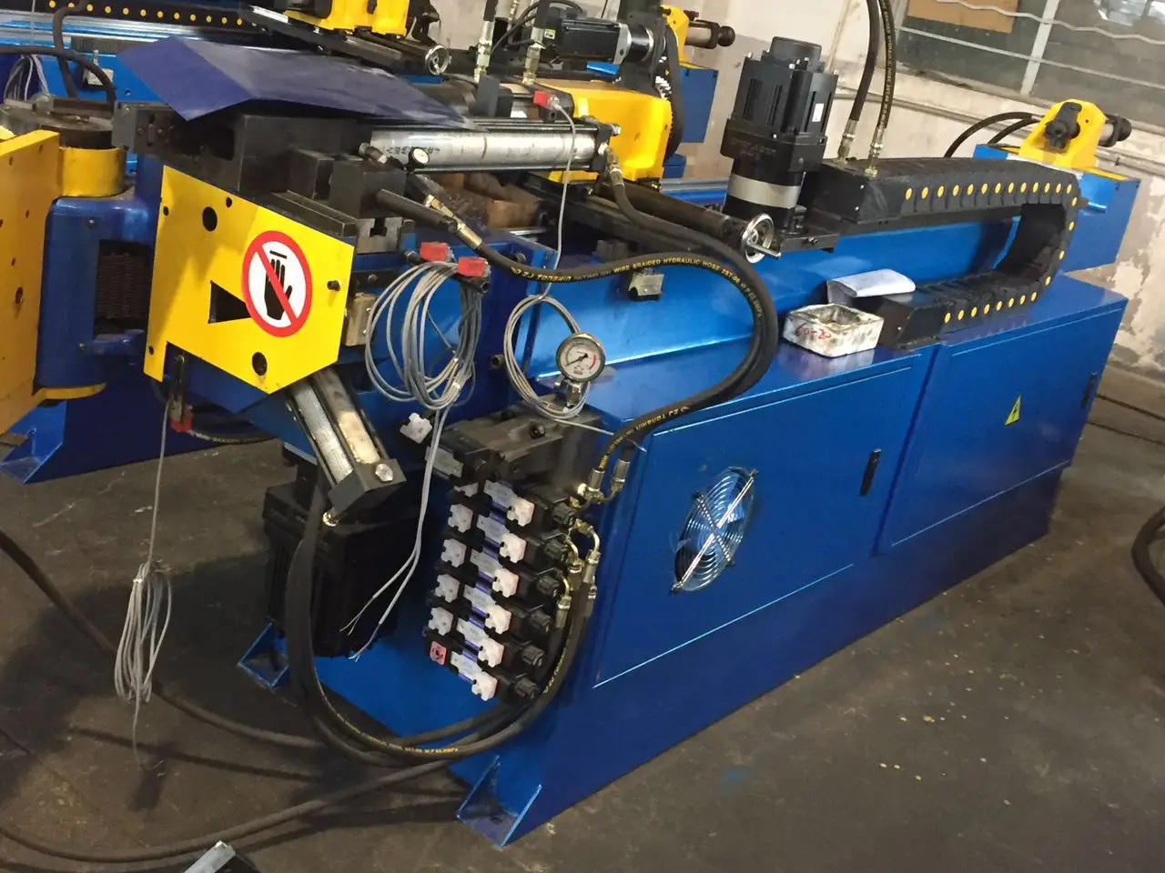 AlibabaSelect Round Rectangular Manufacturer Automatic Steel Tube Bending Machine Pipe Bender Price