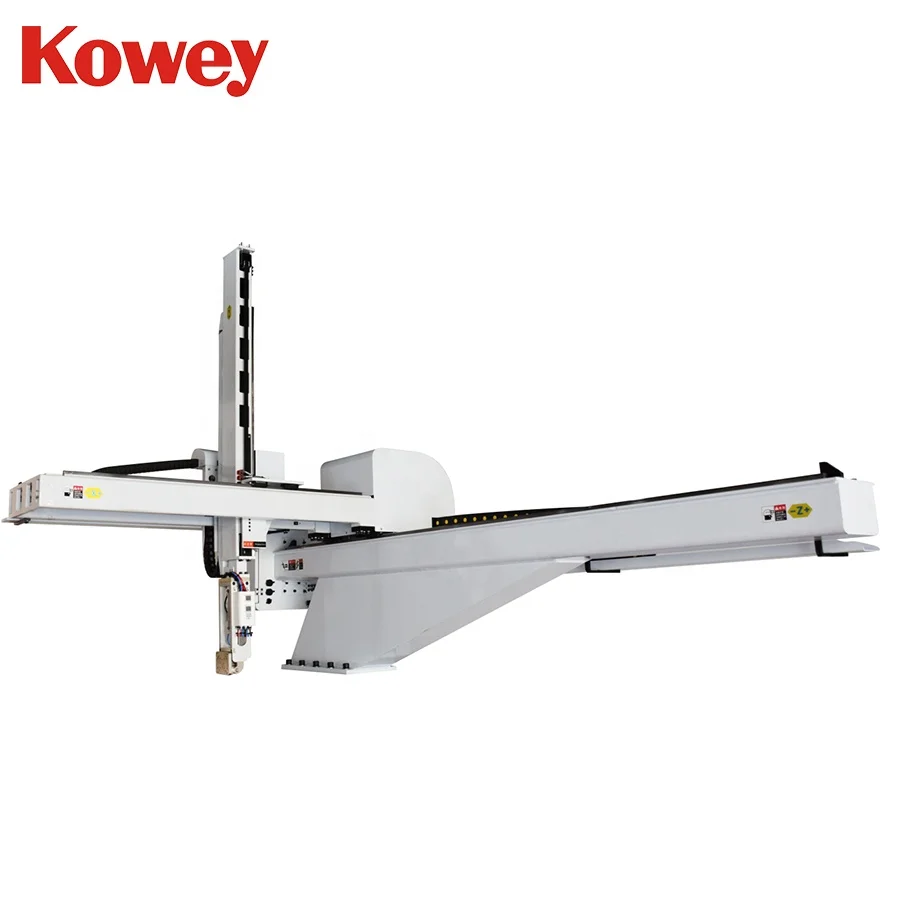 Kowey 3 Axis Servo motor Automatic Robotic arm with Injection Molding Machine