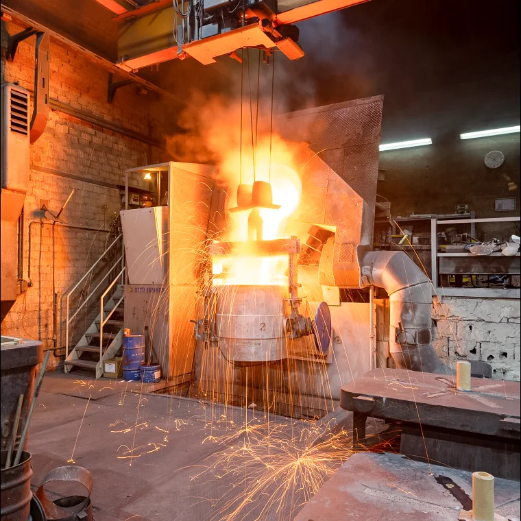 Kgps Induction Melting Furnace Steel Melting Furnace Induction Iron Recycling Furnace