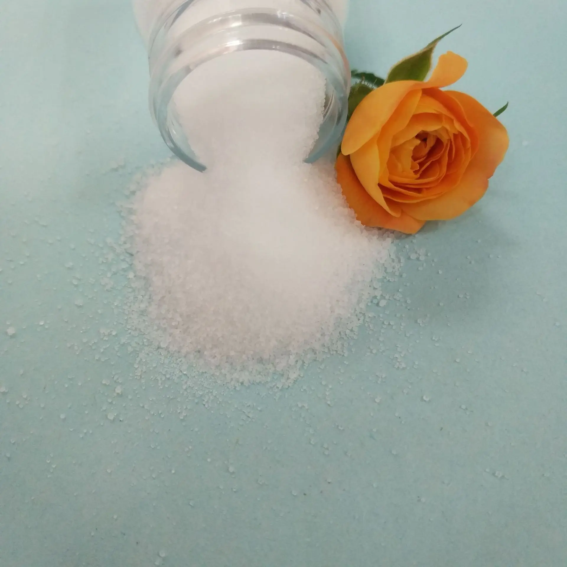 Factory Price Sodium Chloride 2-4mm Industrial Raw Sea Salt / Factory Directly Sodium Chloride 99% NaCl