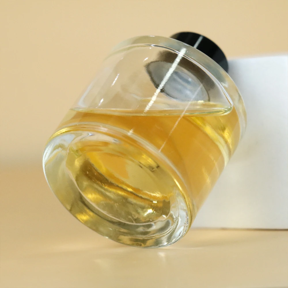 Wholesale Aroma Perfume Reed Diffuser Aromatherapy Bottles 30ml 50ml 100ml Empty Glass Reed Diffuser Bottle