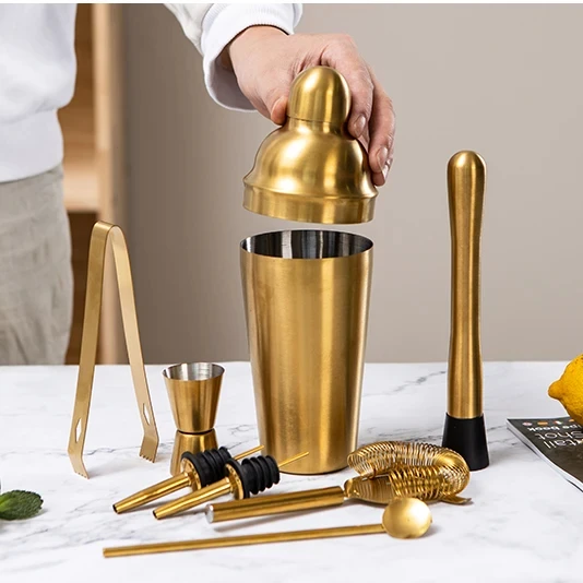 Wholesale Latest Products  custom 750ml cocktail set bar set cocktail tool kit mini bar set for home use