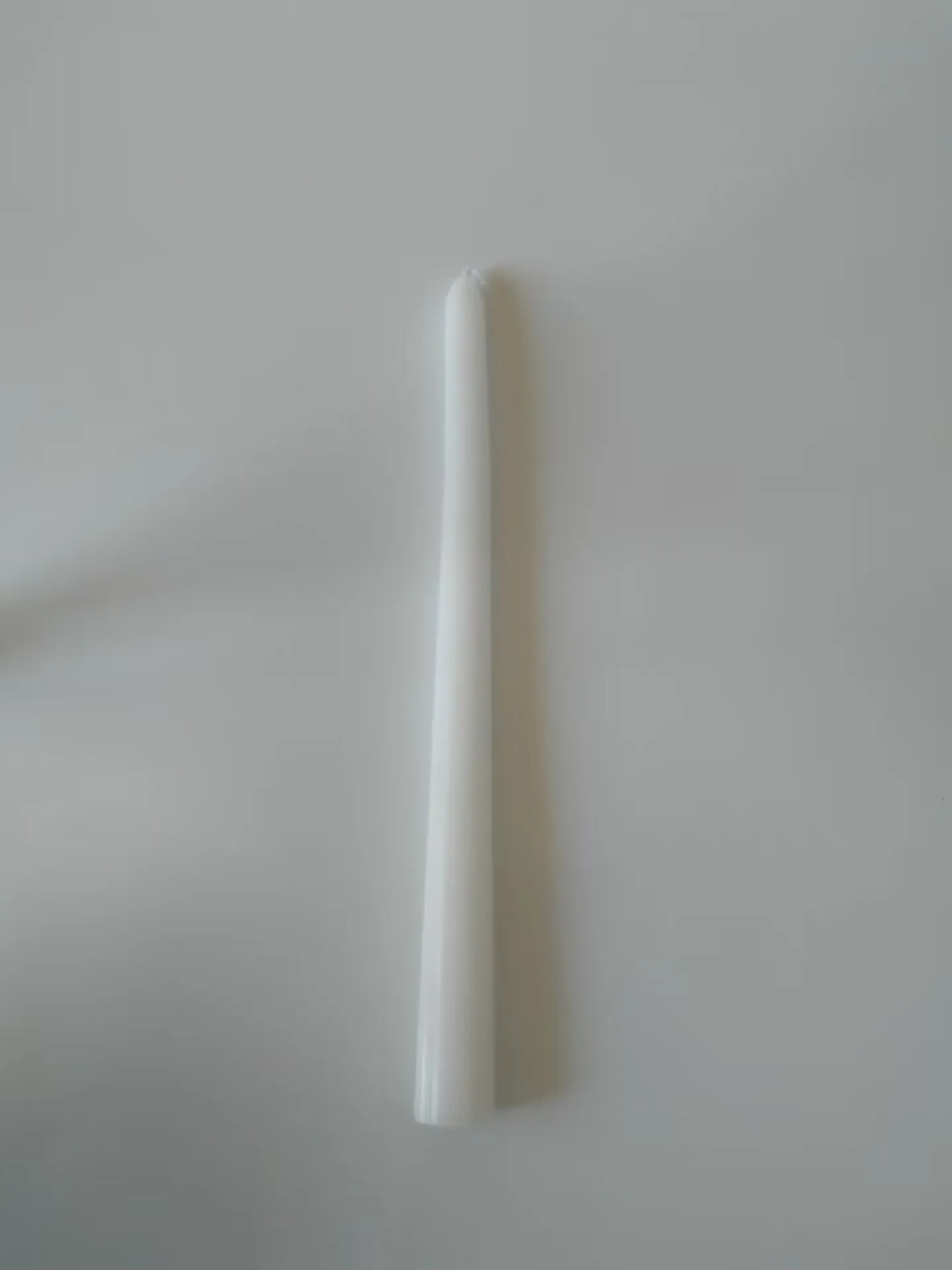 Home decoration white taper candles paraffin wax candles with custom logo