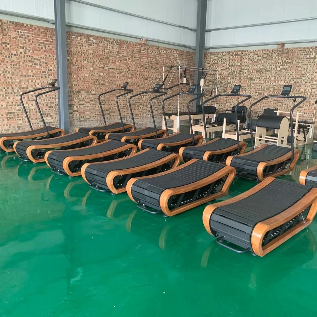 LZX-902 self propelled woodway treadmill in office for sale