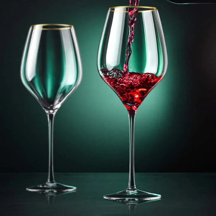 Lead-free Luxury  Stocked Hand-Made Crystal Ribbed Champagne Wine Glass Goblet With Gold Rim