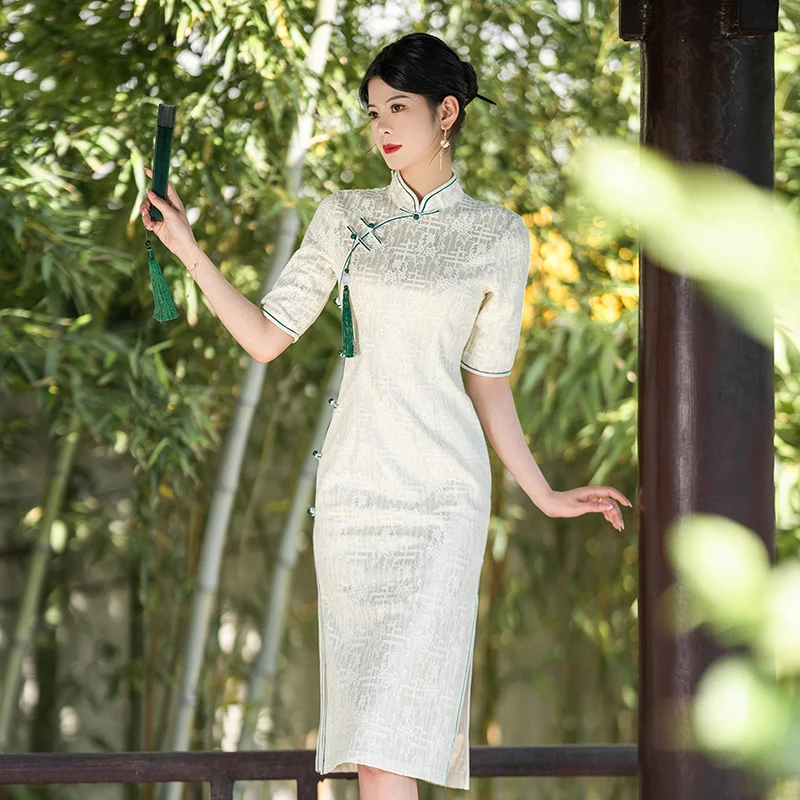 Modailan New arrivals light green elegant slim dresses long style Cheongsam Women Chinese Qipao Dress